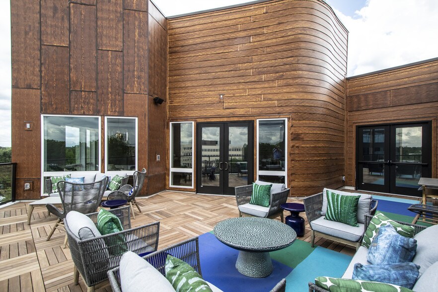 More Photos Of 1520 Mockingbird Ln, Charlotte Apartments For Lease