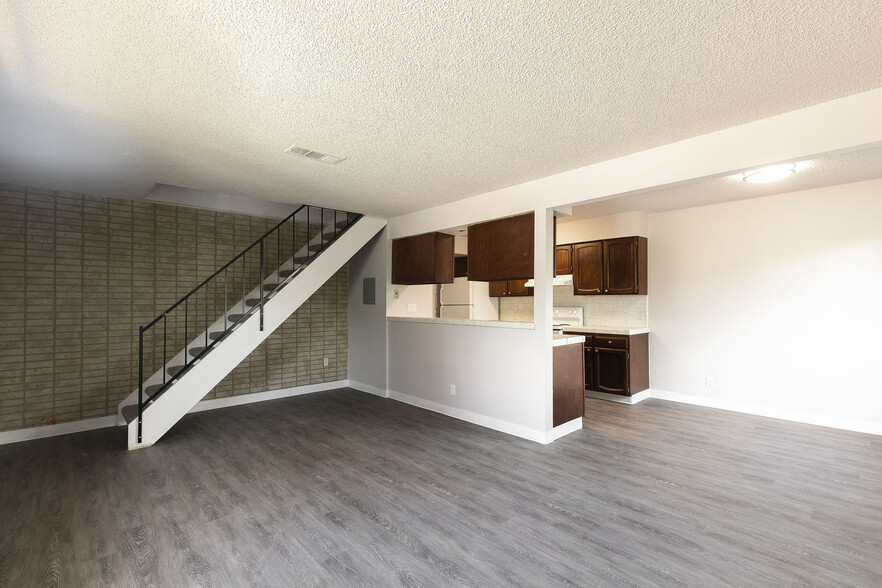 More Photos Of 3260 Alexander Dr, Redding Apartments For Sale