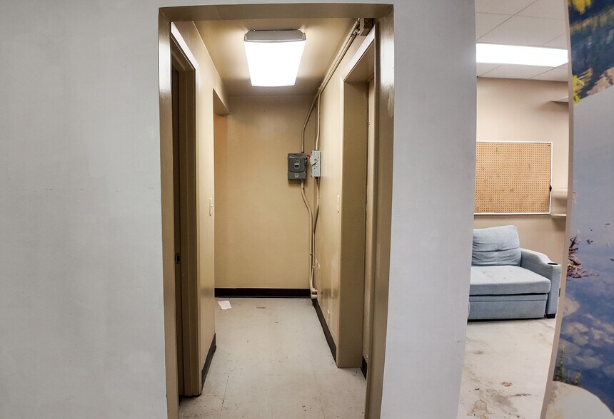 More Photos Of 1800 S Summit Ave, Sioux Falls Office For Lease