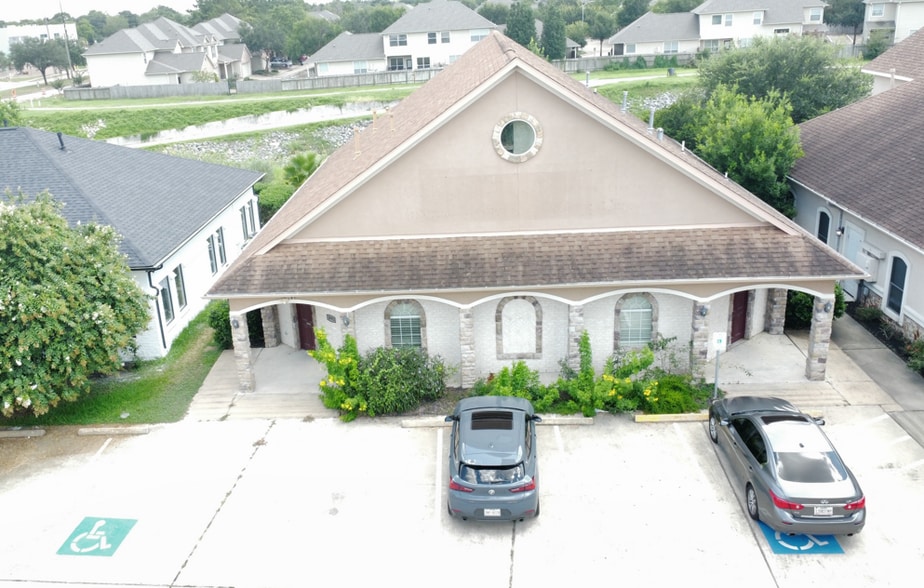 More Photos Of 20911 Kingsland Blvd, Katy Medical For Lease