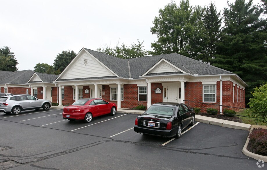 More Photos Of 68 N High St, New Albany Office For Lease