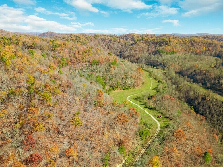 More Photos Of 1960 US Highway-23, Wittensville Land For Sale