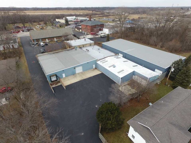 More Photos Of 3737 Douglas Ave, Racine Manufacturing For Lease