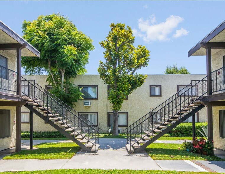 More Photos Of 3108 Vineland Ave, Baldwin Park Apartments For Sale