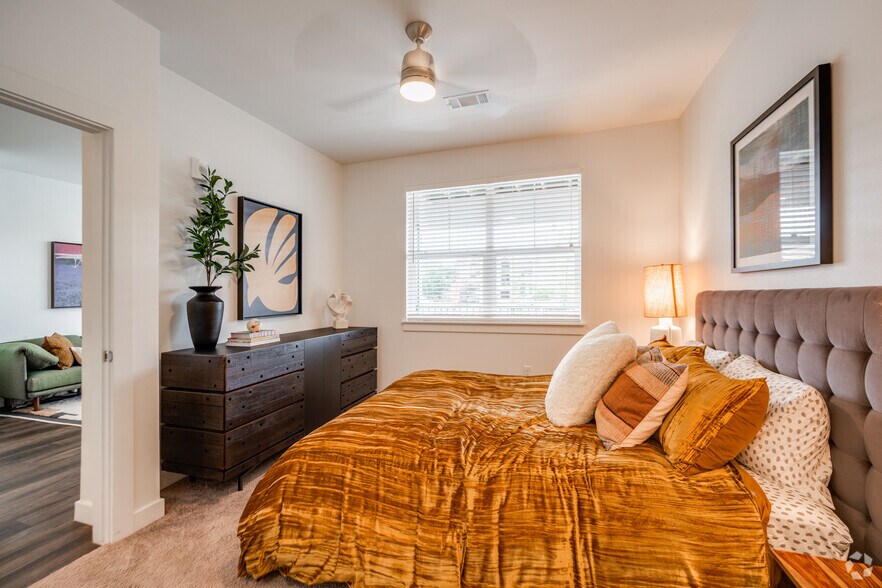 More Photos Of 2405 38th Ave, Greeley Apartments For Lease