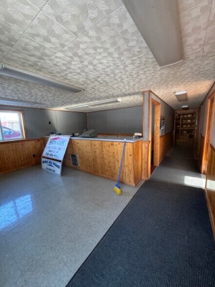 More Photos Of 628 South St, Hoosick Falls Specialty For Sale