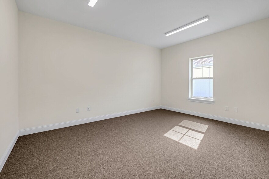More Photos Of 135 Land Grant St, Saint Augustine Medical For Lease