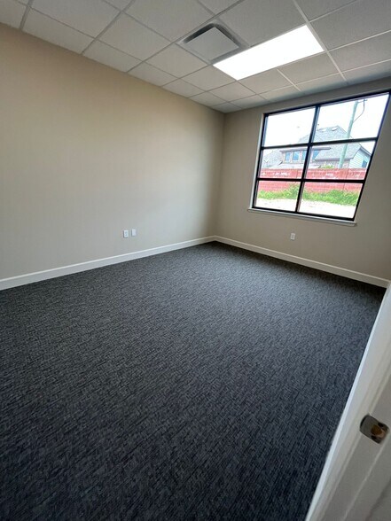 More Photos Of 8118 Fry Rd, Cypress Office For Lease