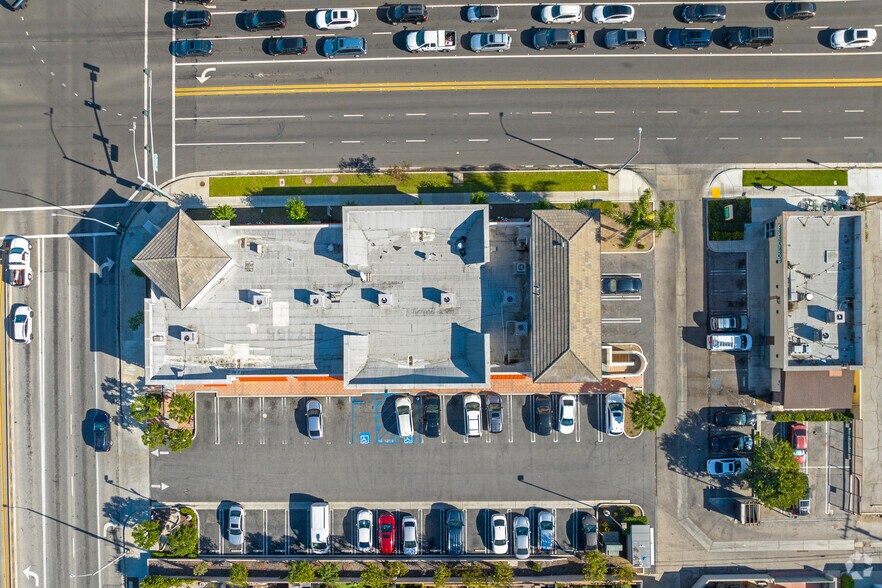 More Photos Of 17405-17419 Crenshaw Blvd, Torrance Unknown For Sale