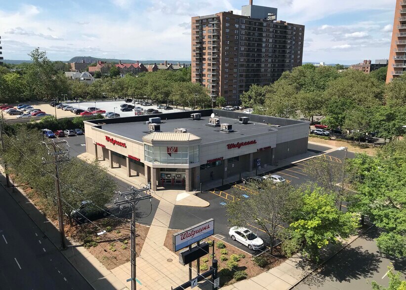 Primary Photo Of 88 York St, New Haven Drugstore For Sale