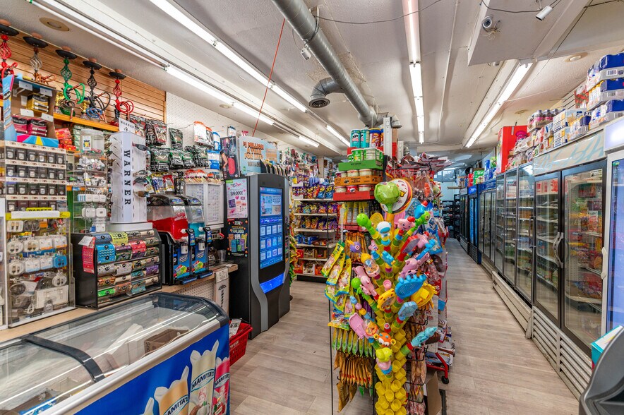 More Photos Of 1015 W Hamilton St, Allentown Multifamily For Sale