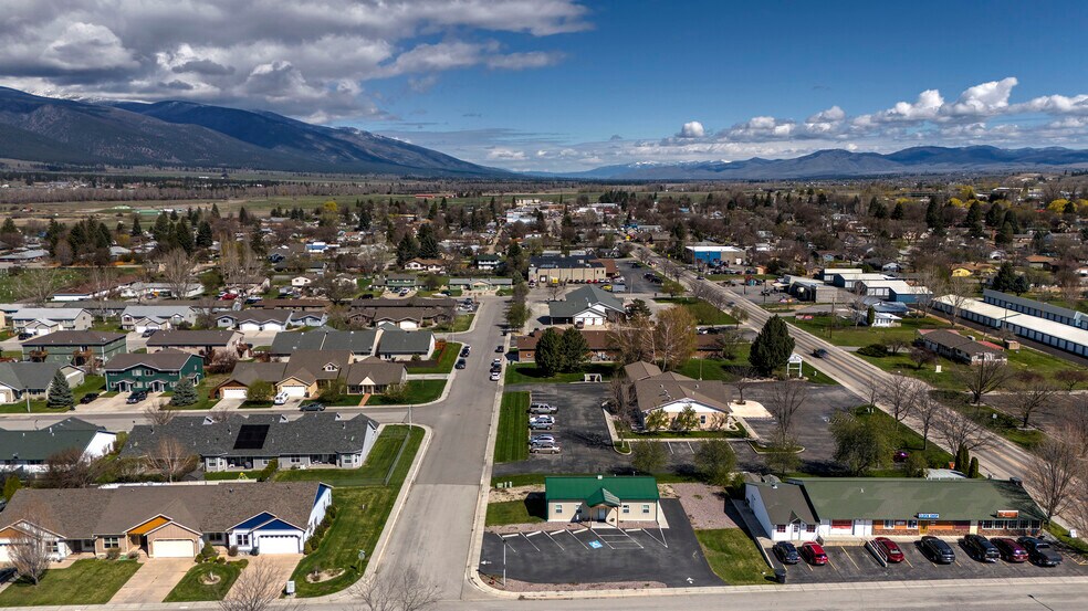 More Photos Of 115 Valley View St, Stevensville Restaurant For Sale