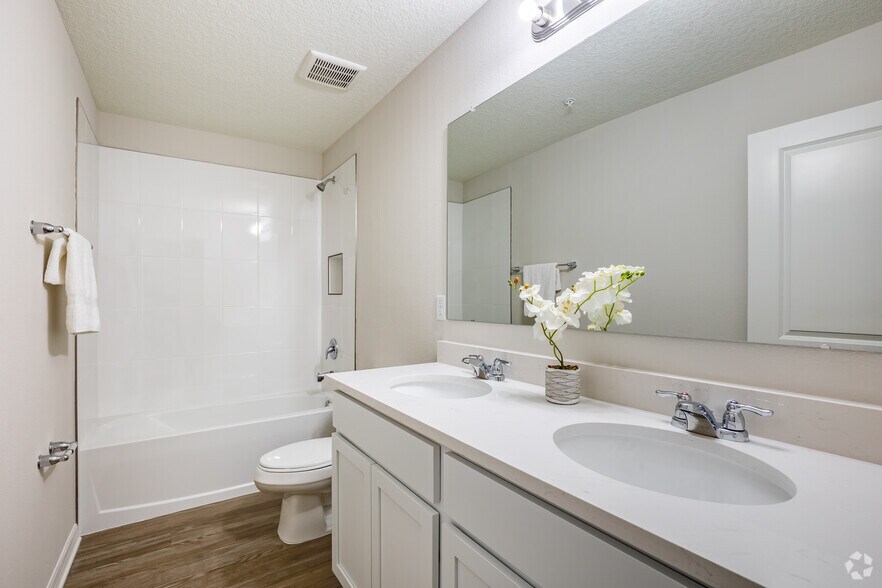 More Photos Of 3821 SW 43rd Ct, Ocala Multifamily For Sale
