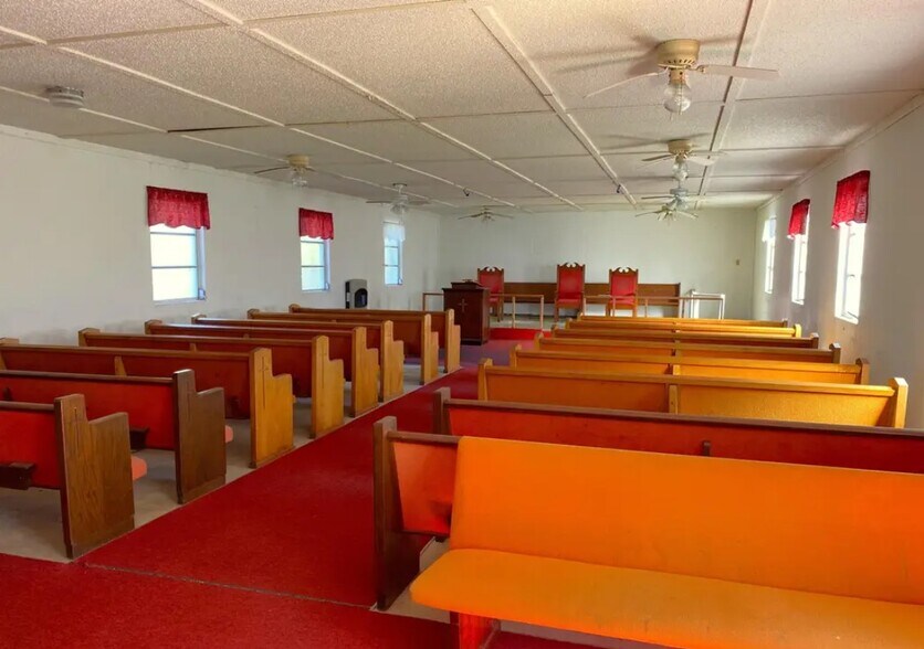 More Photos Of 228 Yelvington Rd, East Palatka Religious Facility For Sale