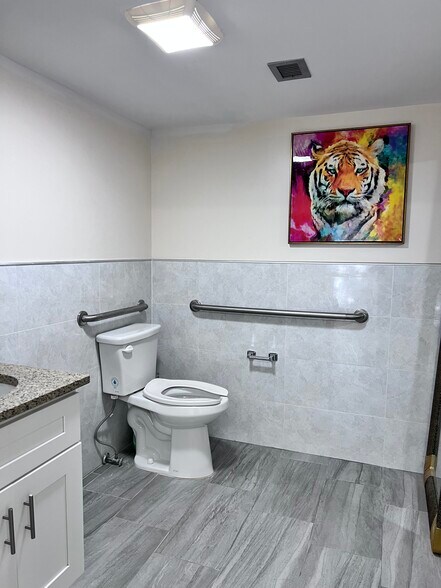 More Photos Of 12215 25th Rd, Flushing Specialty For Sale