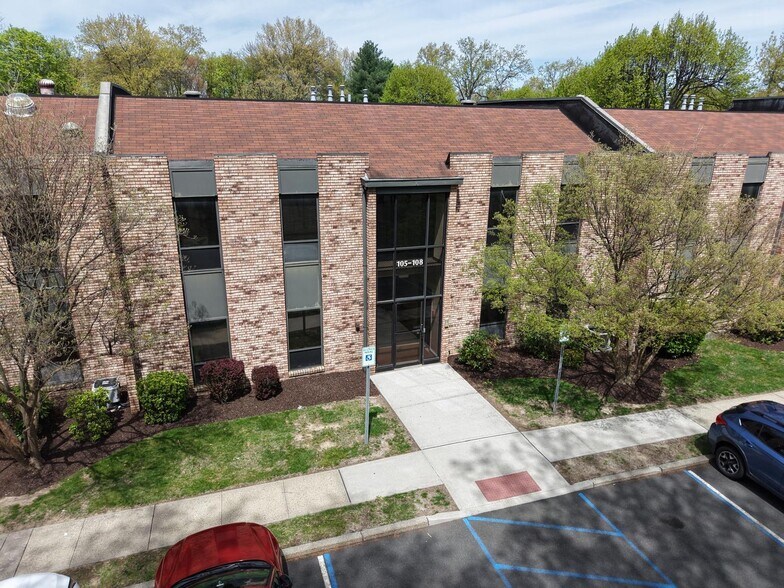 Primary Photo Of 55 Old Nyack Tpke, Nanuet Office For Sale