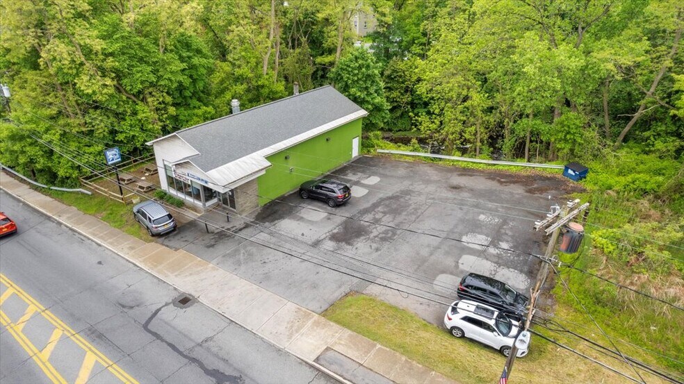 More Photos Of 303 Milton Ave, Ballston Spa General Retail For Sale