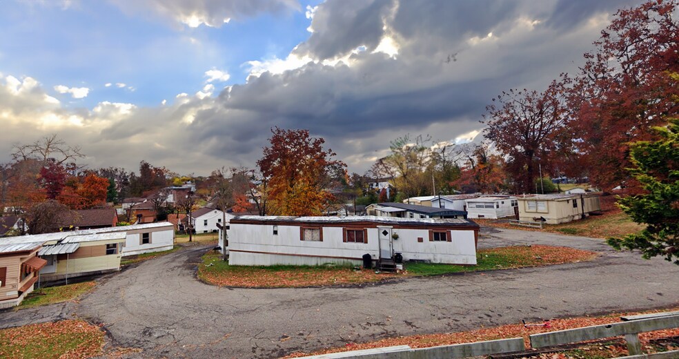 More Photos Of 2315 Beech St, Ashland Manufactured Housing Mobile Home Park For Sale