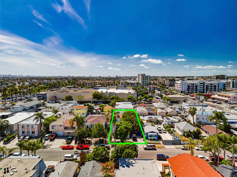 More Photos Of 3860 45th St, San Diego Multifamily For Sale