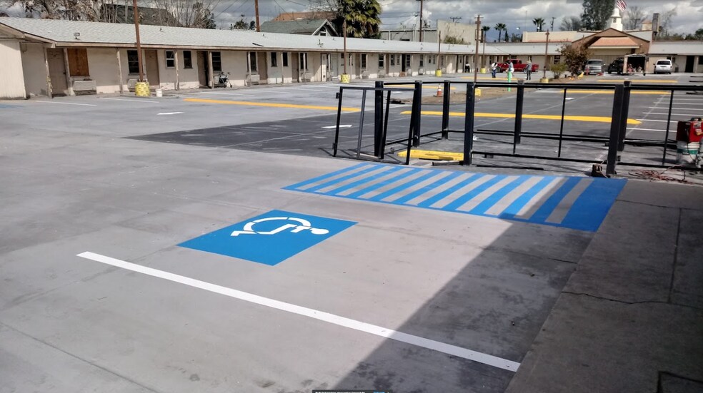 More Photos Of 711 Union Ave, Bakersfield Hotel For Sale