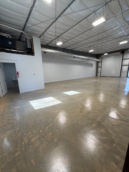 More Photos Of 120 Magnolia Park Dr, Mooresville Light Distribution For Sale