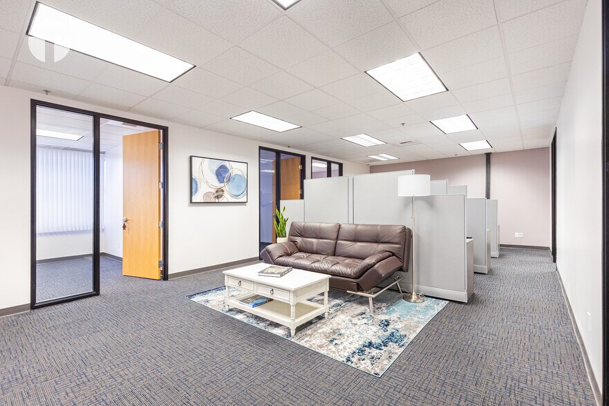 More Photos Of 2330 E Bidwell St, Folsom Medical For Sale