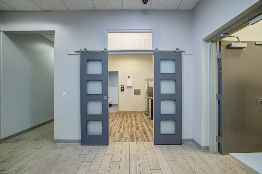 More Photos Of 9014 S Central Ave, Phoenix Medical For Sale