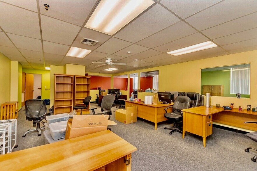 More Photos Of 23-25 Spring St, Ossining Office For Lease