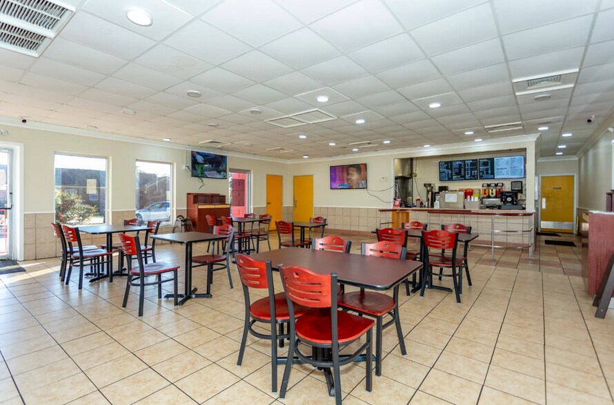 More Photos Of 3530 Pelham Pky, Pelham Fast Food For Sale