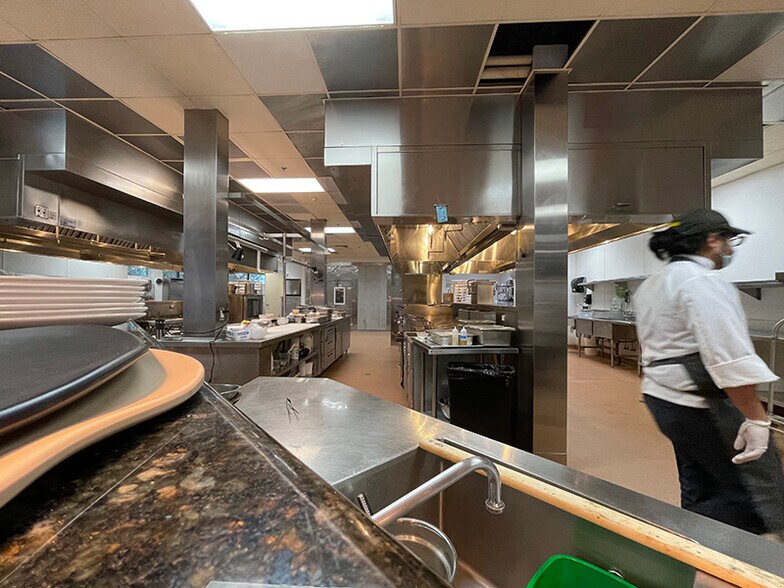 More Photos Of 1300 E Anderson Ln, Austin Coworking Space