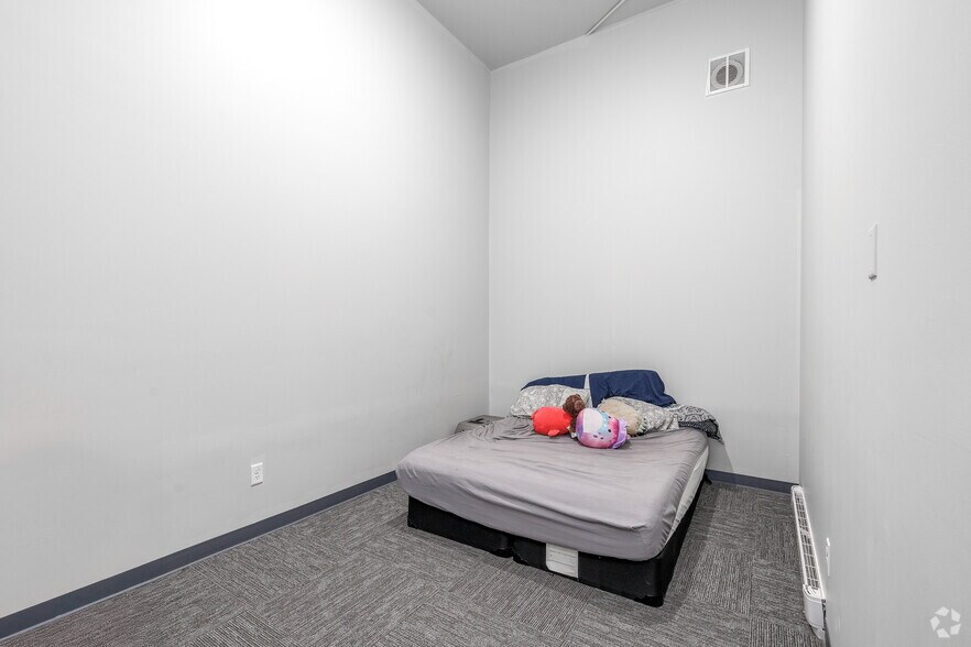 More Photos Of 77 Main St, Cortland Apartments For Lease