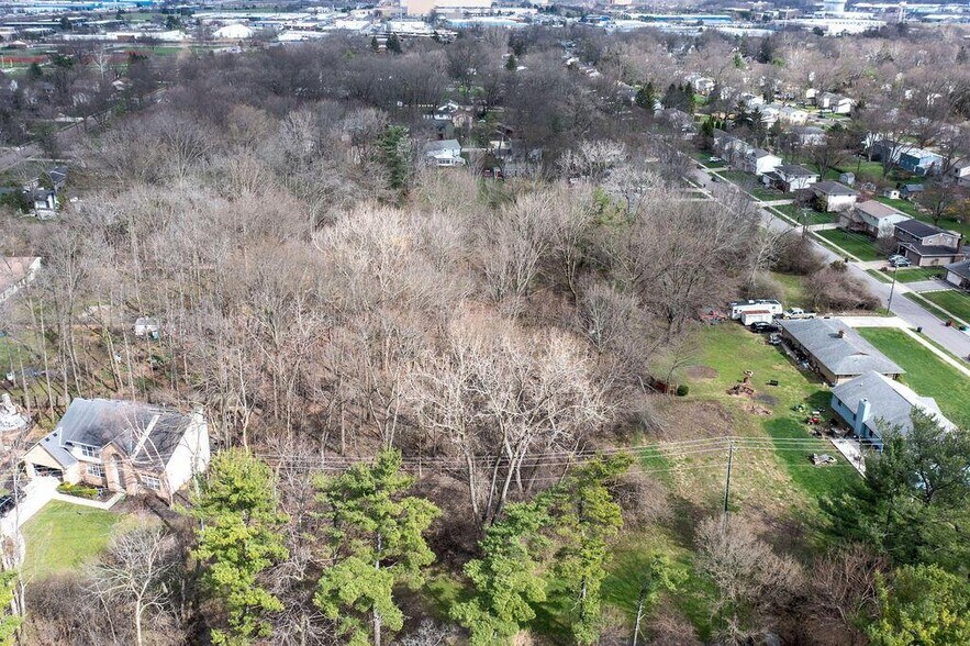 More Photos Of 132-136 Highland Ave, Worthington Land For Sale