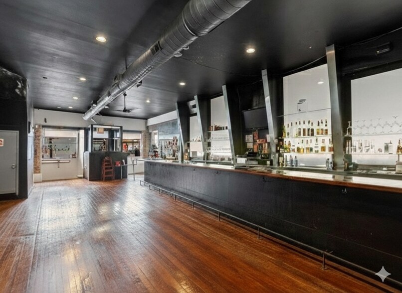 More Photos Of 2165-2171 N Milwaukee Ave, Chicago Storefront Retail Residential For Lease