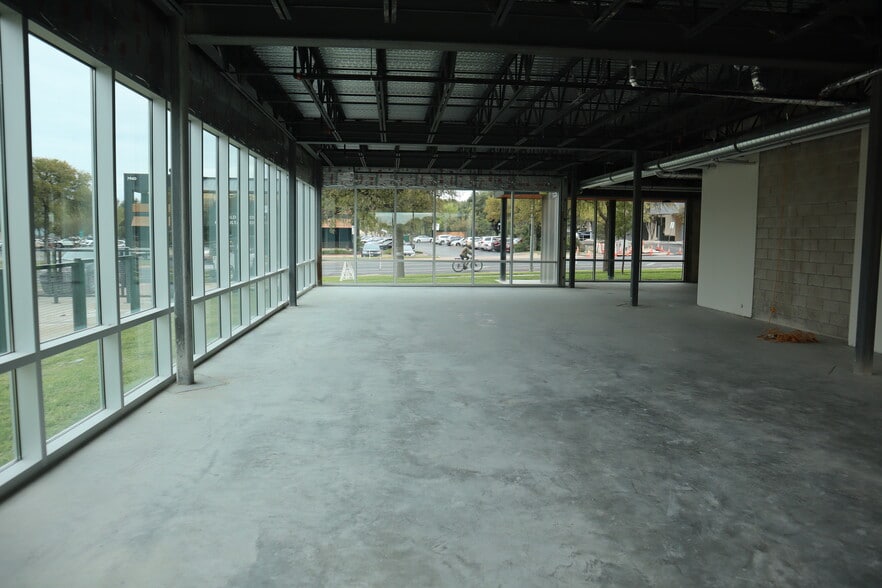 More Photos Of 7951 Shoal Creek Blvd, Austin Medical For Lease