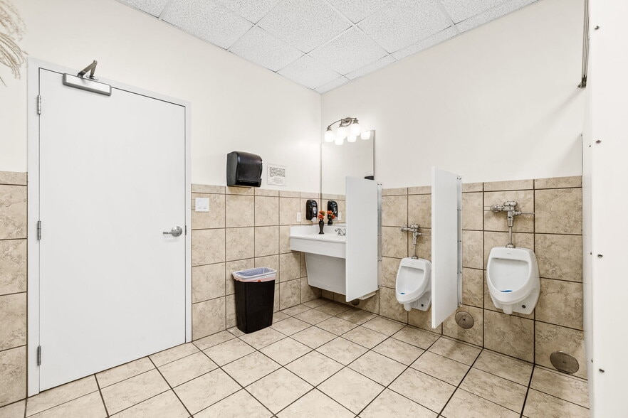 More Photos Of 2929 Hedrick Mill Rd, Lexington Lodge Meeting Hall For Sale