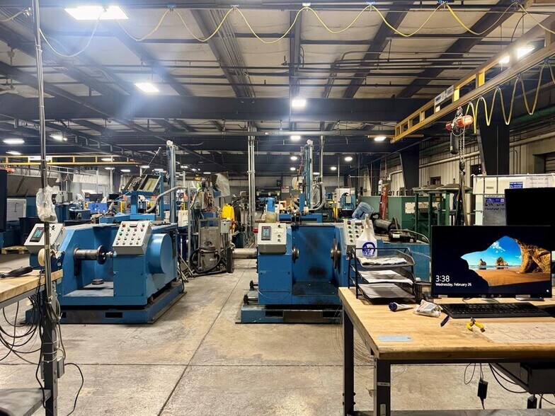 More Photos Of 8 Baldwin Dr, Branford Manufacturing For Lease