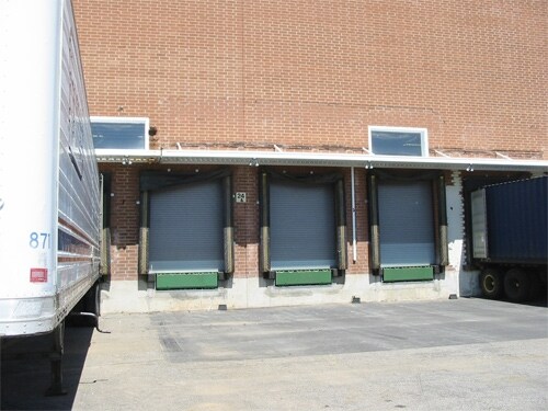 More Photos Of 300 Franklin St, Martinsville Office For Sale