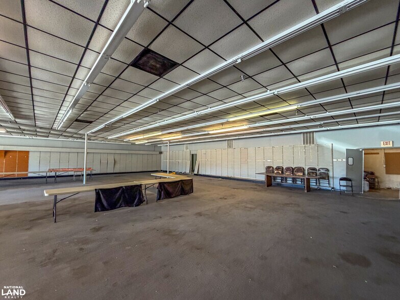 More Photos Of 1243 Washington St, Marion Storefront Retail Office For Sale