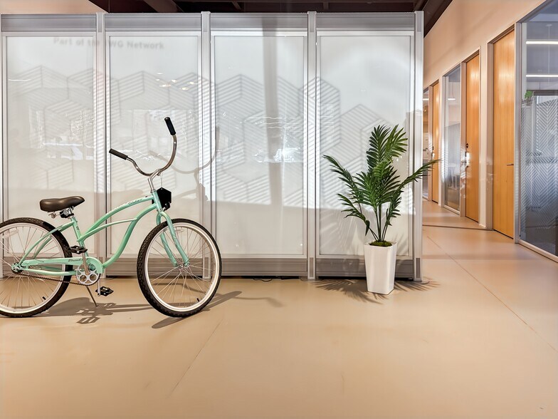 More Photos Of 3300 Dallas North Tollway, Plano Coworking Space