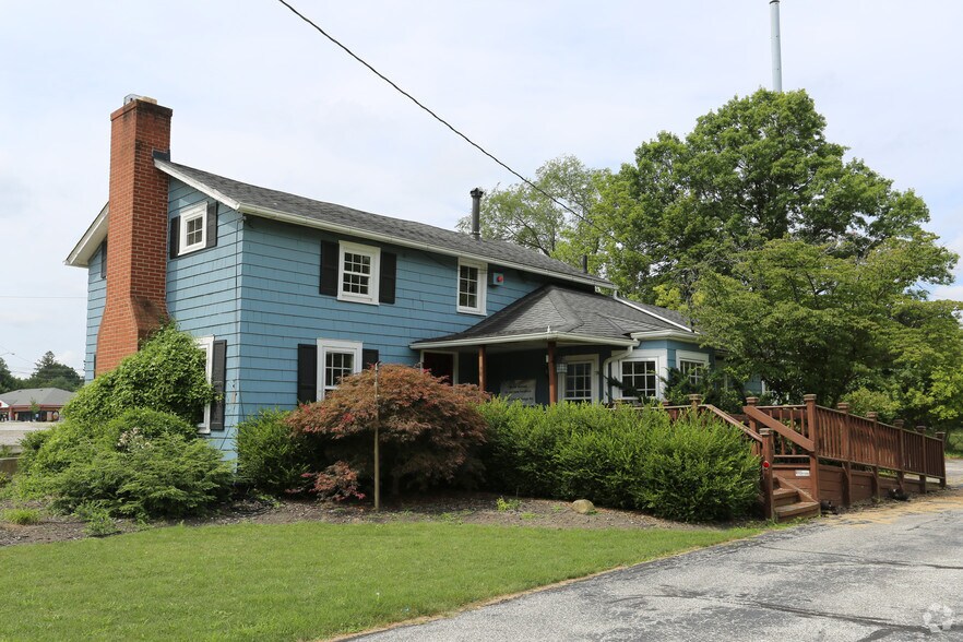 Primary Photo Of 2650 Dover Center Rd, Westlake Medical For Sale