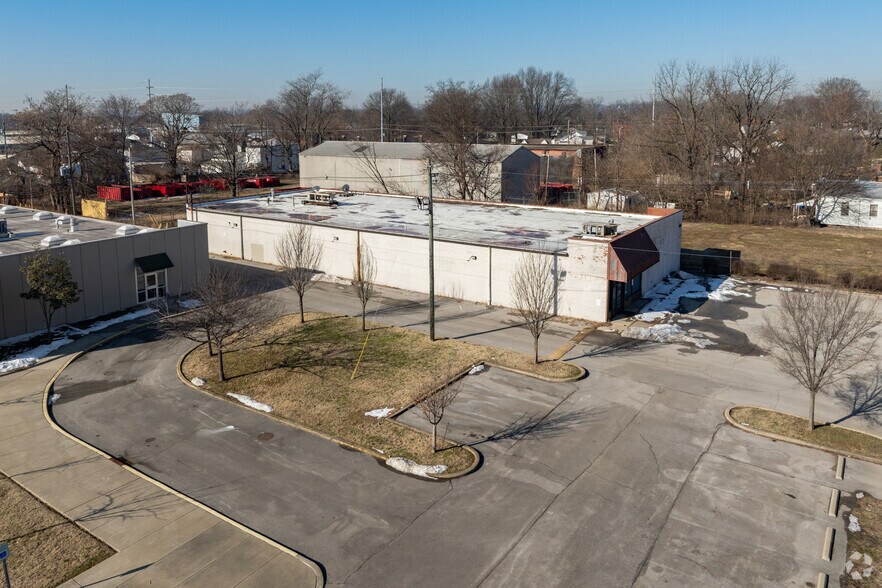 More Photos Of 3130 Portland Ave, Louisville Storefront For Lease