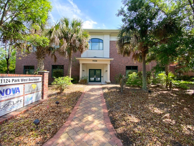 Primary Photo Of 1124 Park West Blvd, Mount Pleasant Office For Lease