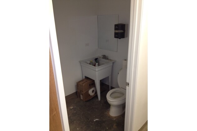 More Photos Of 4413 Old Woman Springs Rd, Yucca Valley Service For Lease