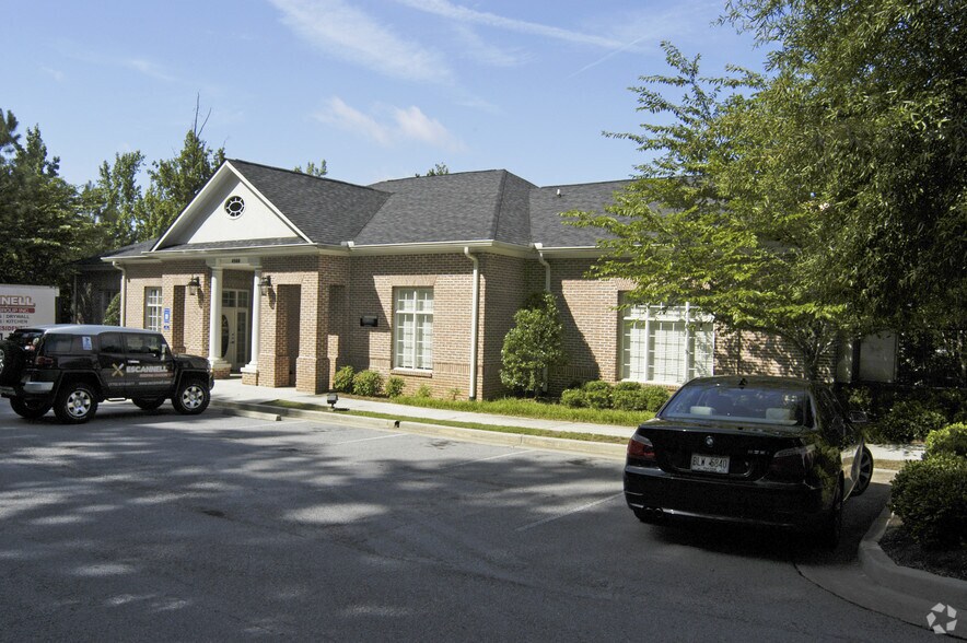 More Photos Of 4568 Lawrenceville Hwy NW, Lilburn Office For Sale