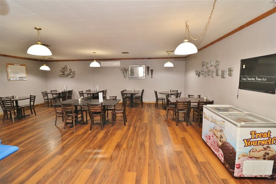 More Photos Of 121 S Main St, Tioga Restaurant For Sale