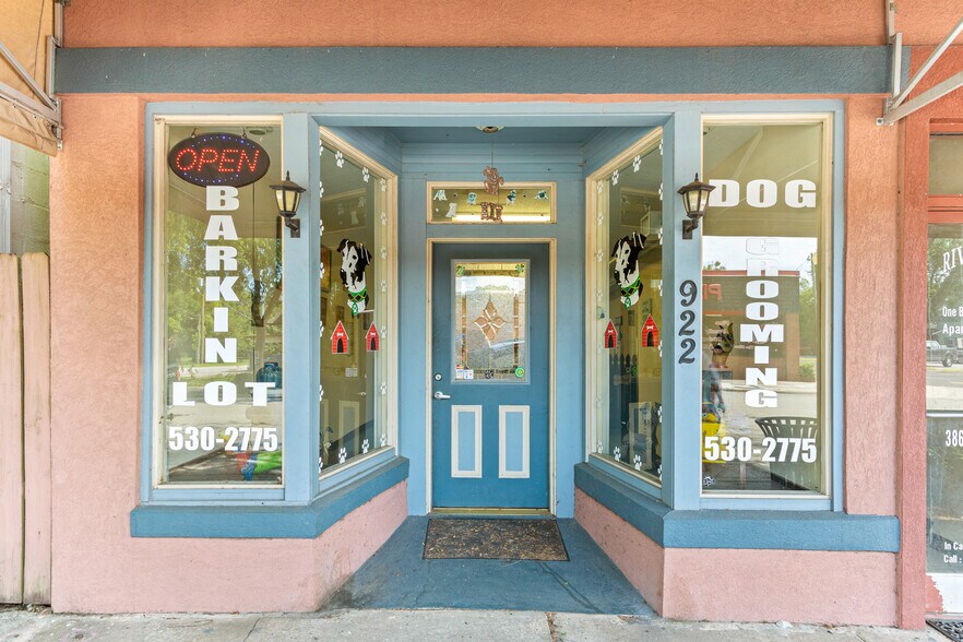 More Photos Of 910 St Johns Ave, Palatka Storefront Retail Residential For Sale