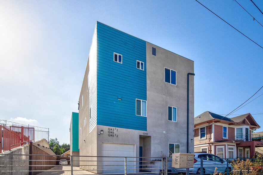 Primary Photo Of 1243 S Catalina St, Los Angeles Apartments For Sale