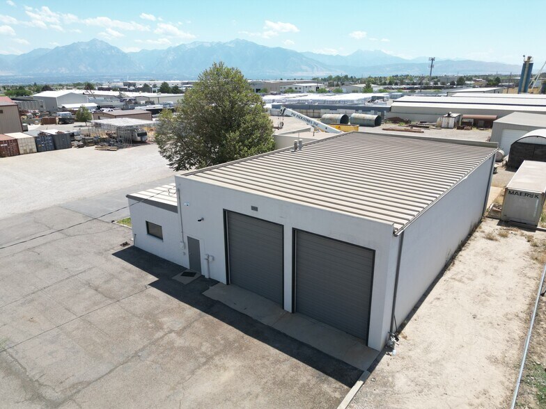 More Photos Of 5555 Leo Park Rd, West Jordan Warehouse For Lease