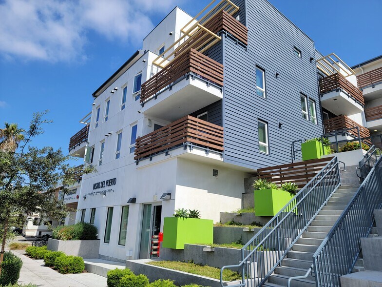 More Photos Of 1836-1852 Locust Ave, Long Beach Apartments For Lease