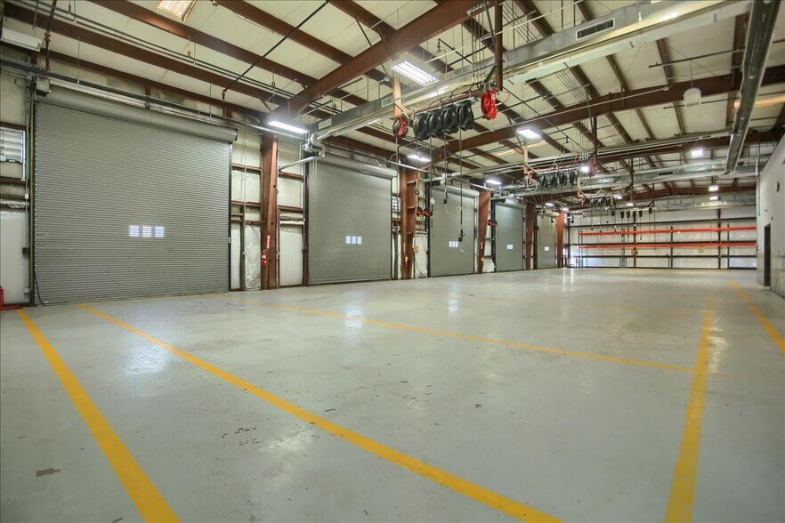 More Photos Of 2955 Felton Rd, Norristown Truck Terminal For Sale